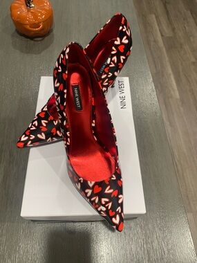Nine West Black Pumps with Red & White Heart Print